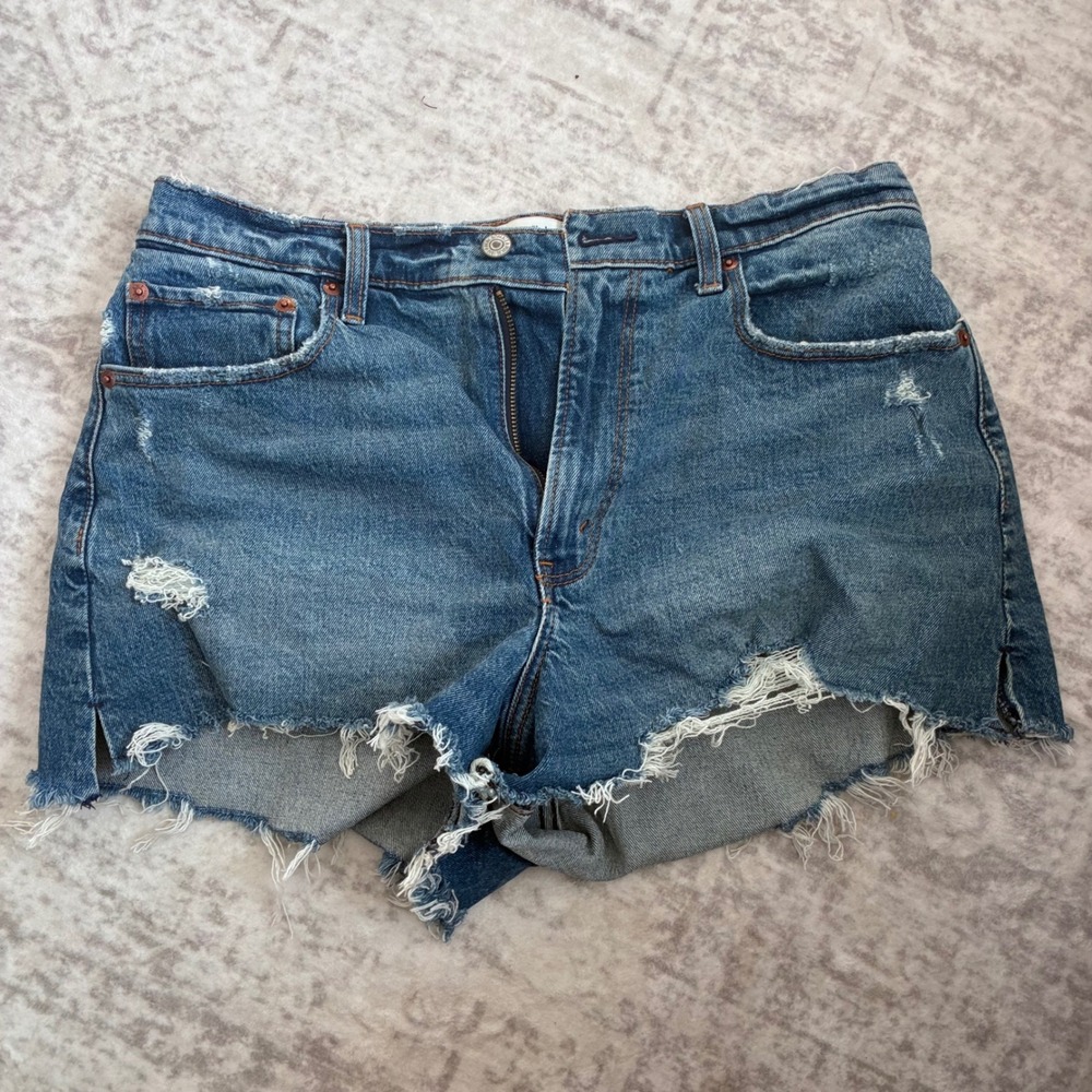 Abercrombie & Fitch Curve Love High Rise Cutoff Shorts Denim Distressed 30/10‎